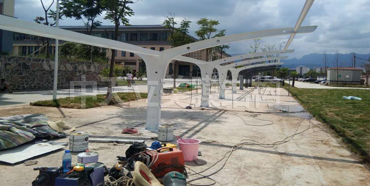 中天立美膜结构车棚施工