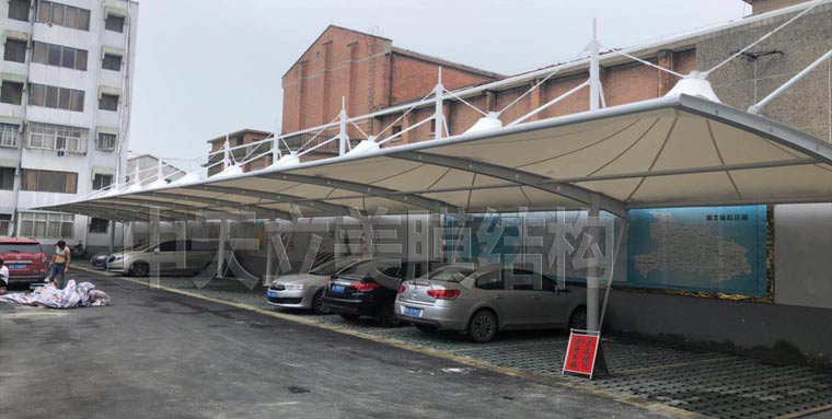 中天立美车棚完工照片