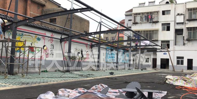 中天立美车棚钢结构施工