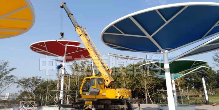 中天立美 -膜吊装3