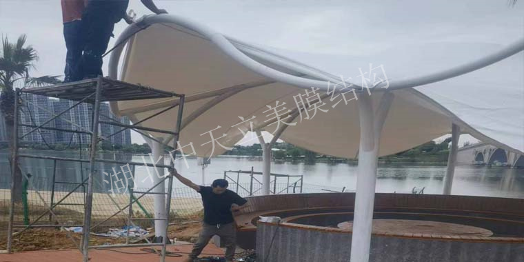 张拉膜多少钱一平方?